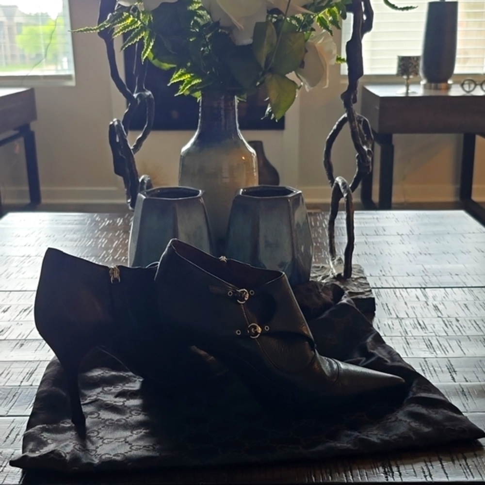 Gucci leather shoe boots , Black 7.5